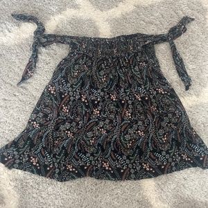 Off shoulder cute top